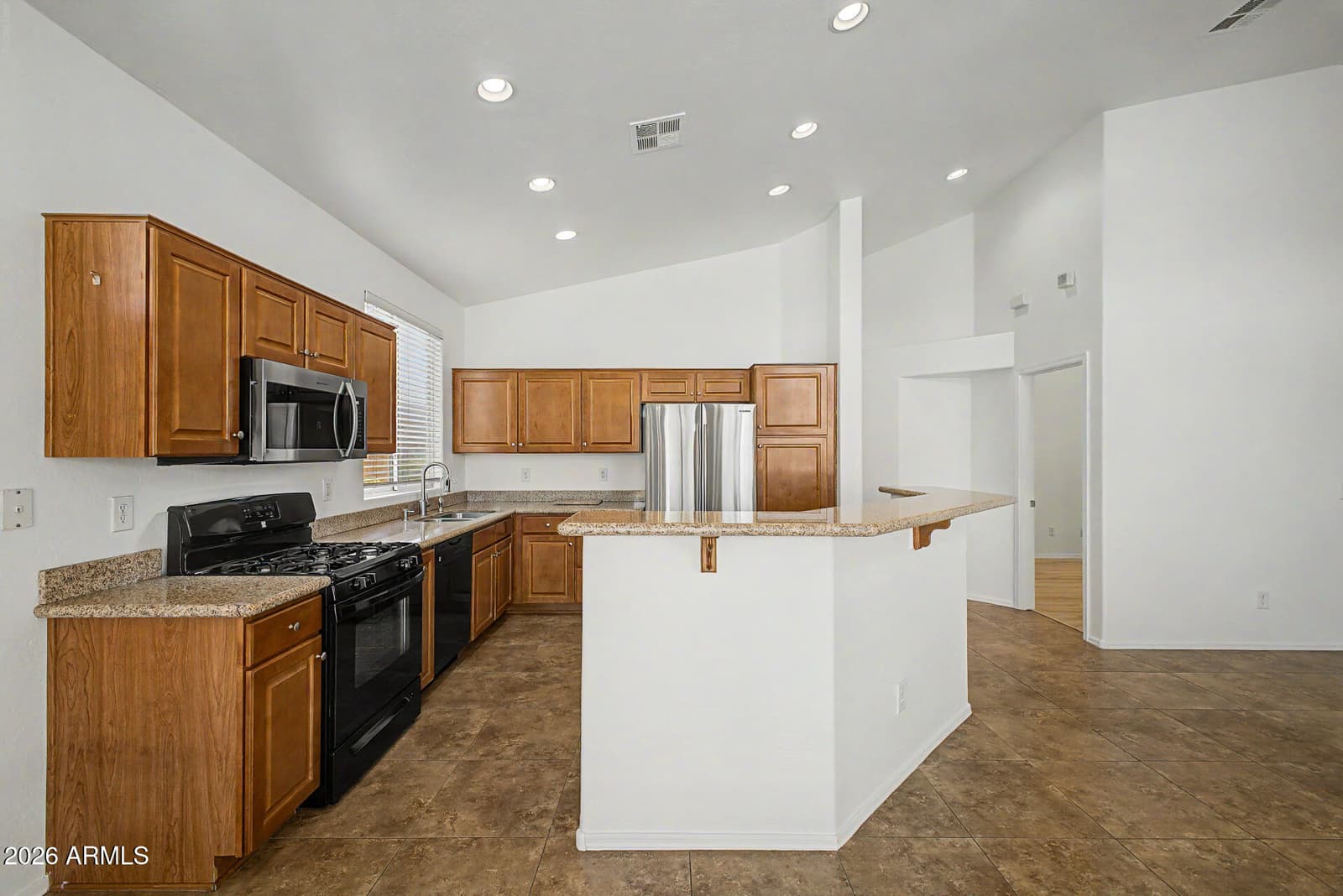 7229 S 39TH Way, Phoenix, AZ 85042 — photo 32 of 36