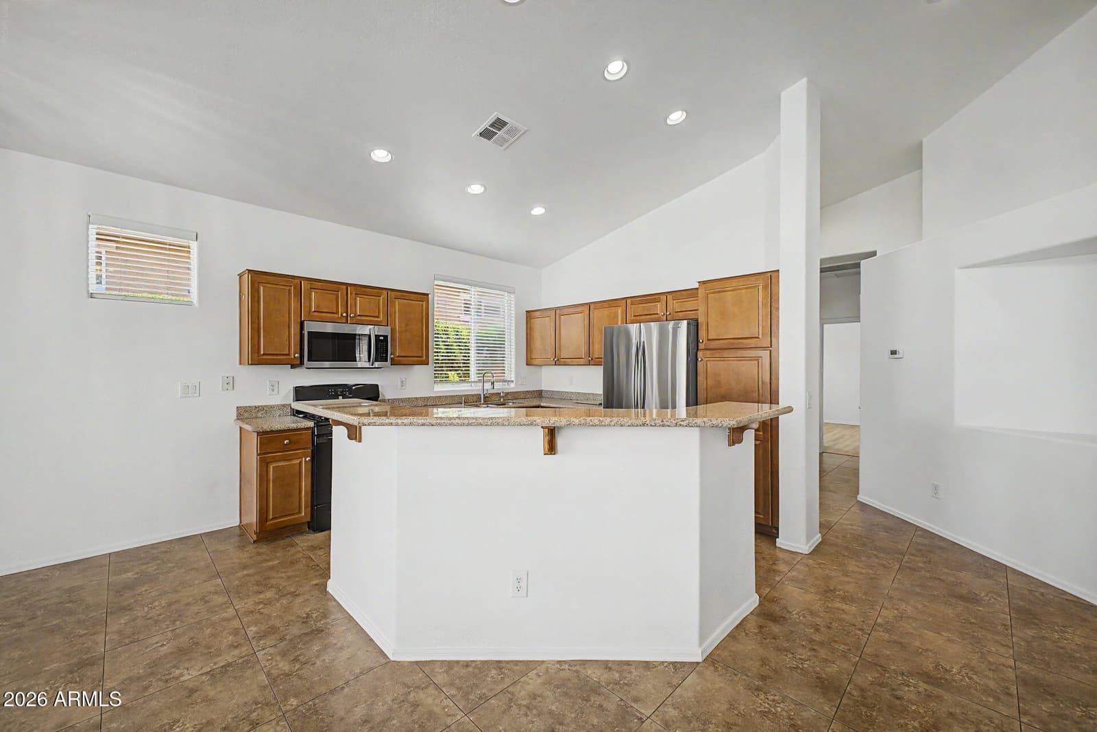 7229 S 39TH Way, Phoenix, AZ 85042 — photo 18 of 36