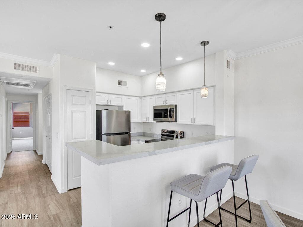 20100 N 78th Place 3084, Scottsdale, AZ 85255 — photo 10 of 36