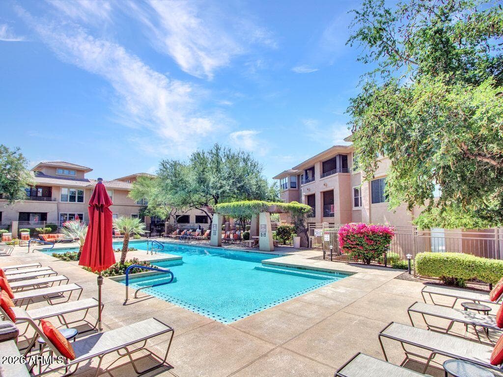 20100 N 78th Place 3084, Scottsdale, AZ 85255 — photo 31 of 36