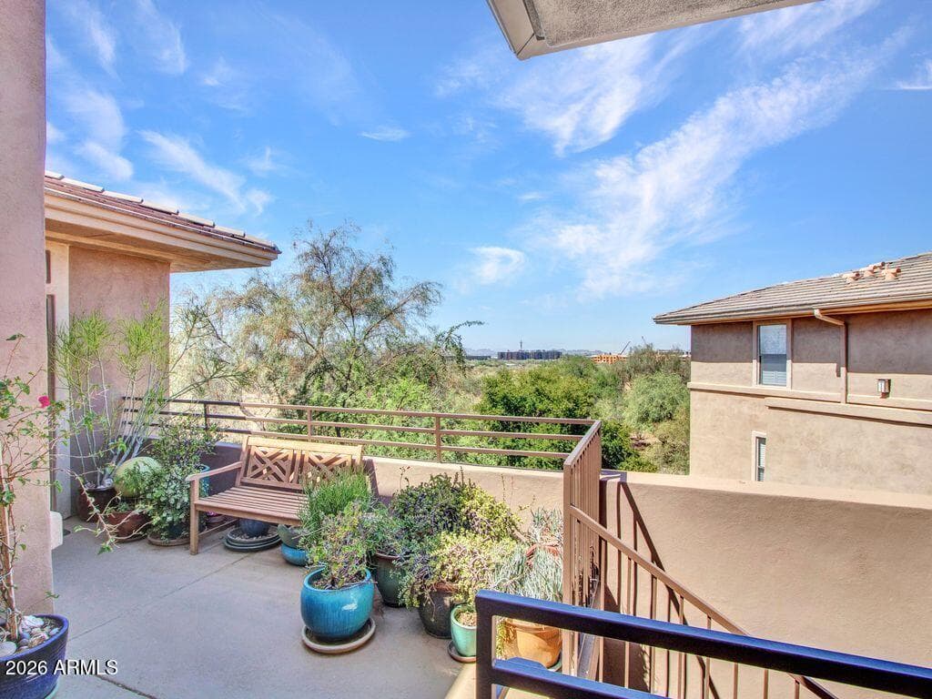 20100 N 78th Place 3084, Scottsdale, AZ 85255 — photo 3 of 36