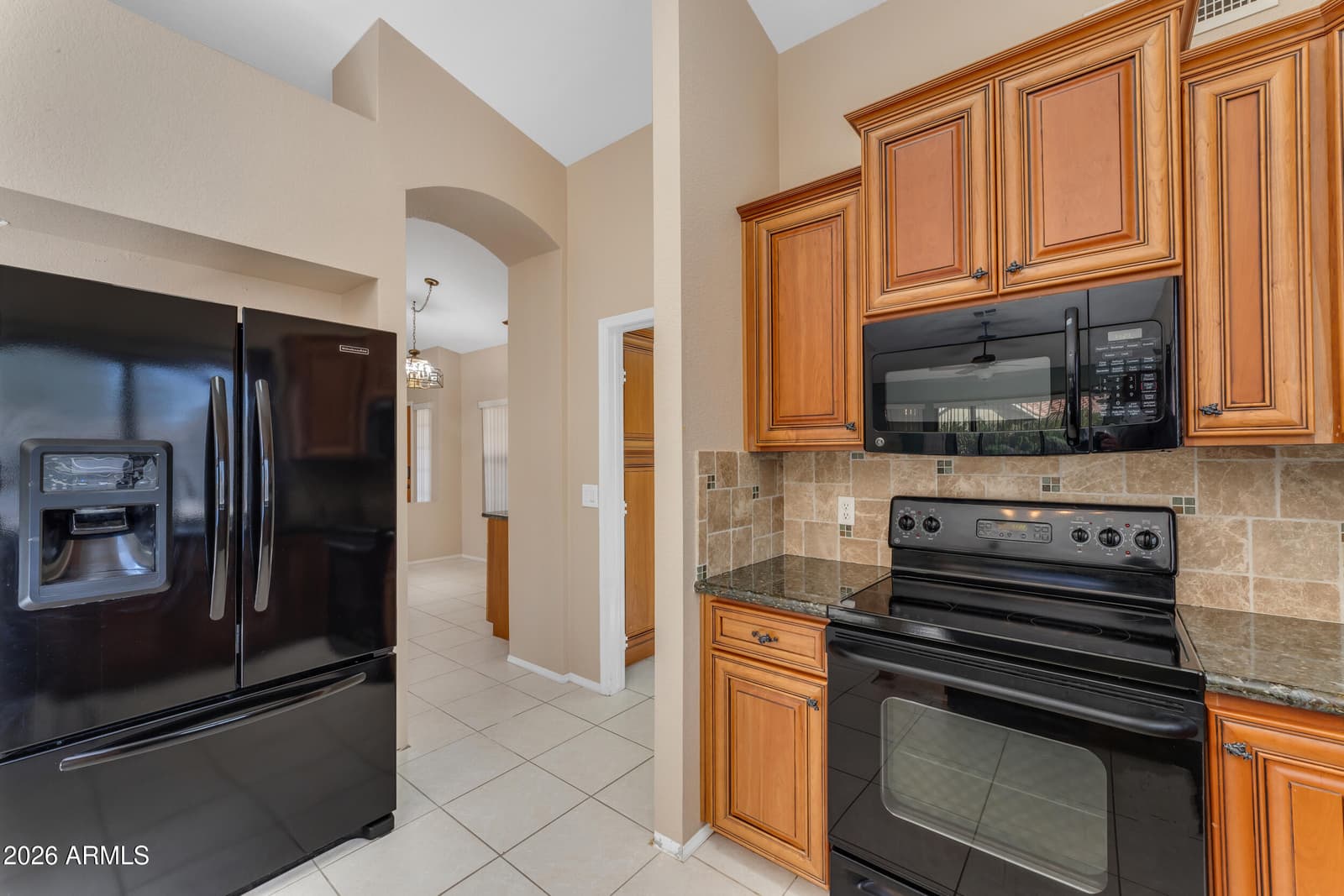 9289 W ESCUDA Drive, Peoria, AZ 85382 — photo 11 of 38
