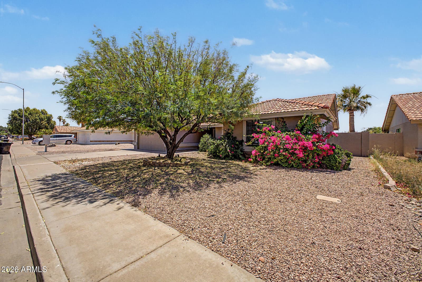 5423 E ELLIS Street, Mesa, AZ 85205 — photo 1 of 30