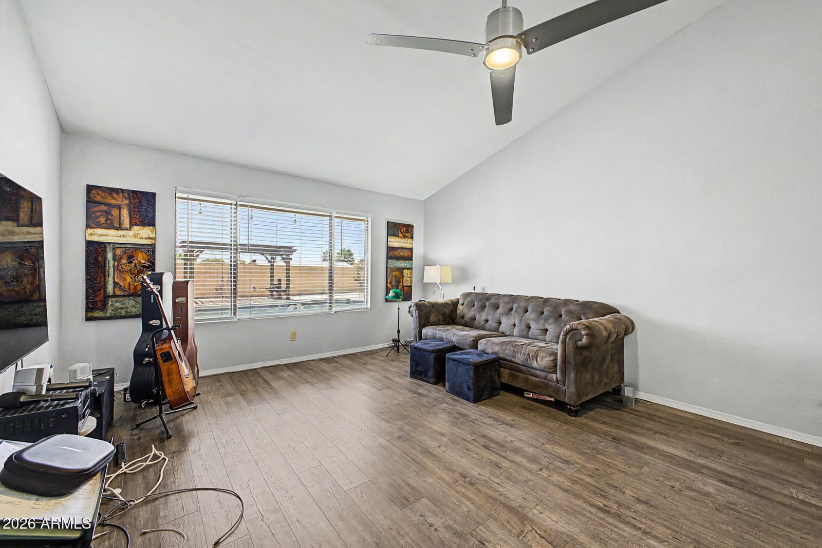 5423 E ELLIS Street, Mesa, AZ 85205 — photo 9 of 30