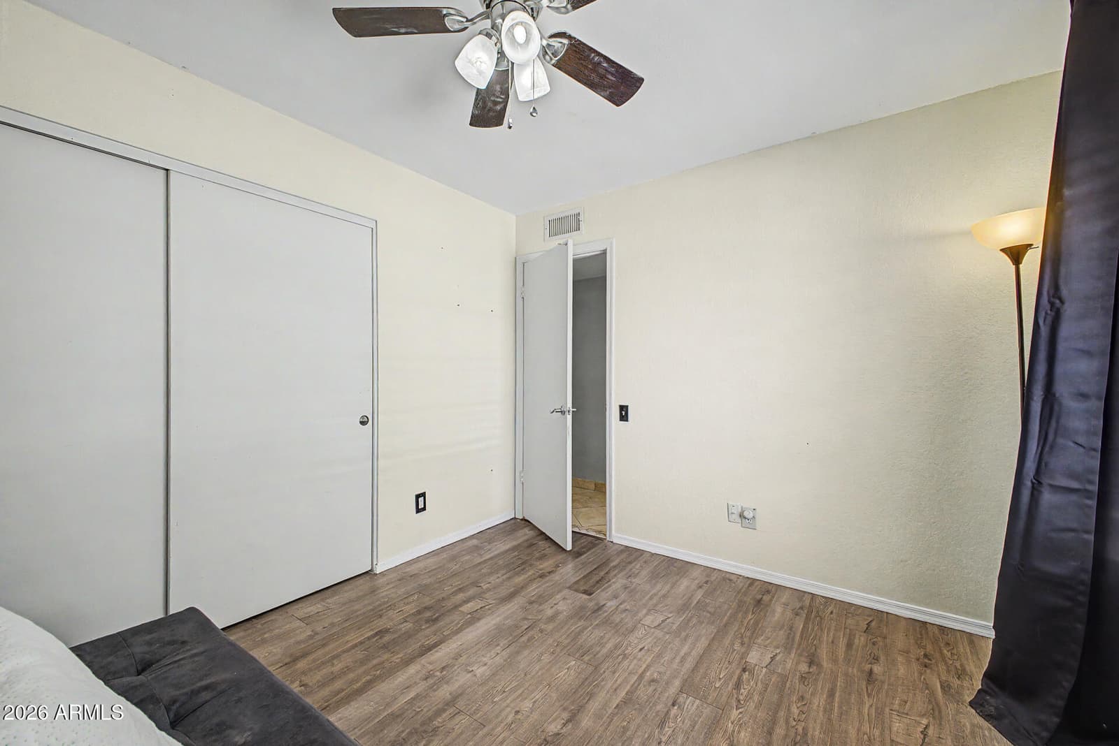 5423 E ELLIS Street, Mesa, AZ 85205 — photo 24 of 30