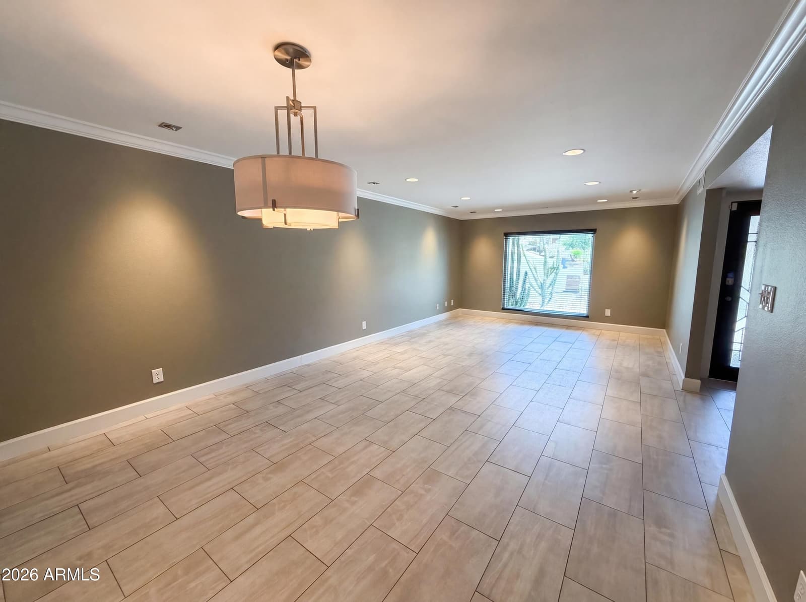 2244 E Nicolet Avenue, Phoenix, AZ 85020 — photo 6 of 33