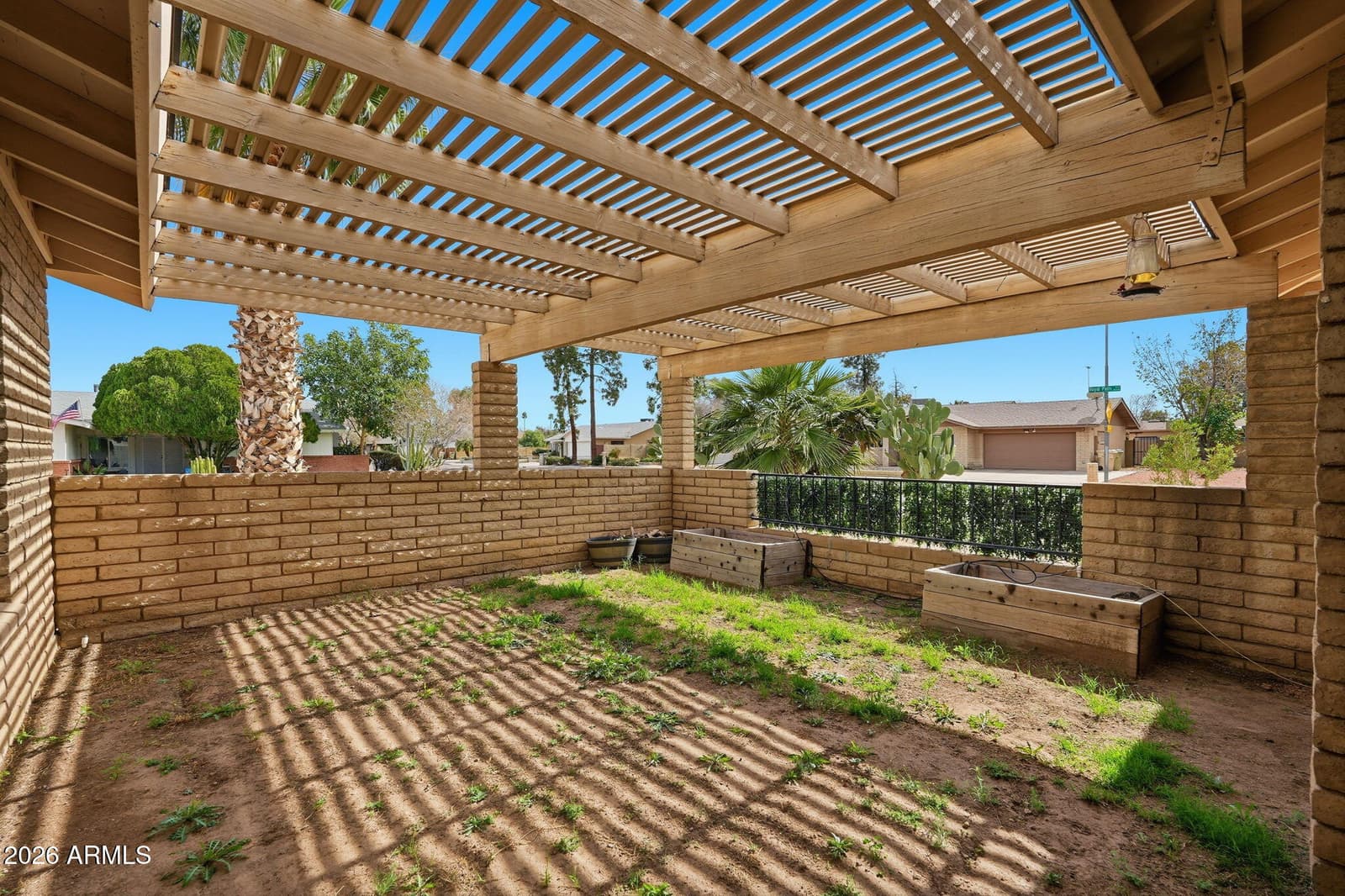 5020 W ROYAL PALM Road, Glendale, AZ 85302 — photo 9 of 40