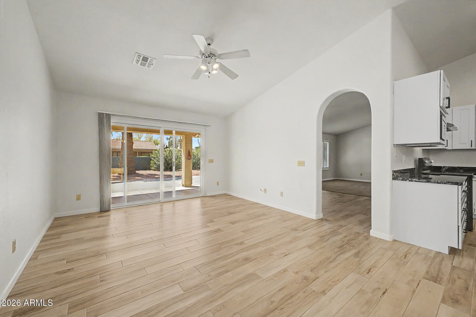 26034 S HOLLYGREEN Drive, Sun Lakes, AZ 85248 — photo 7 of 29