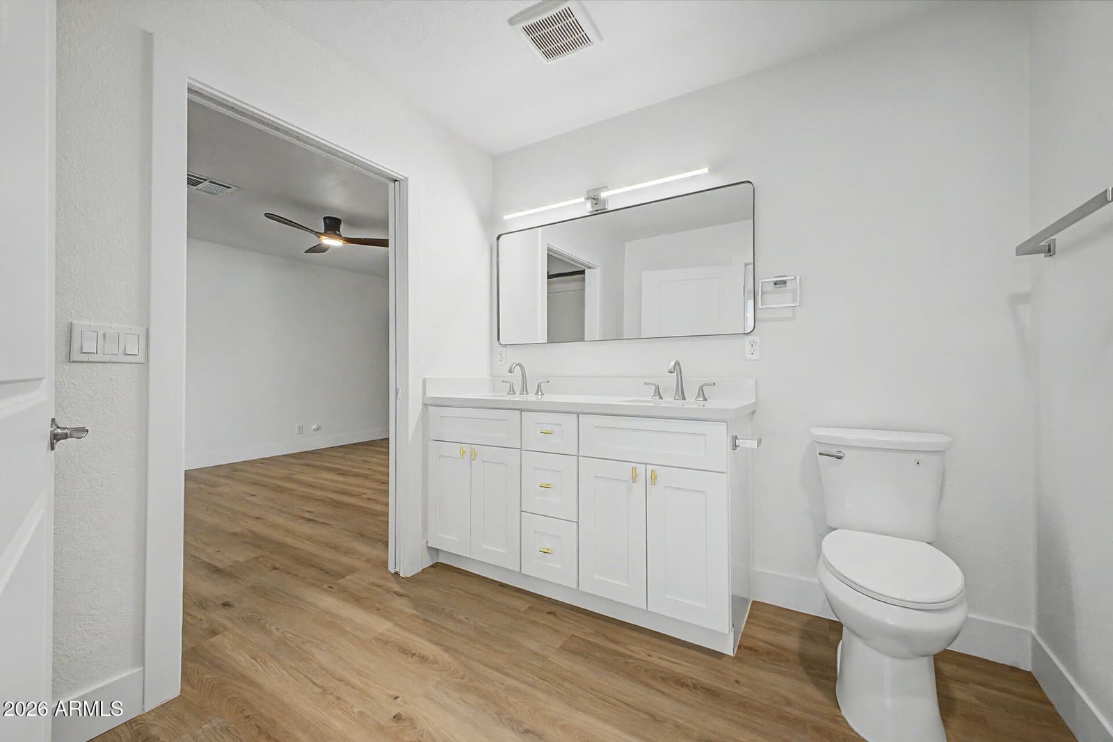 2507 W CORRINE Drive, Phoenix, AZ 85029 — photo 18 of 34