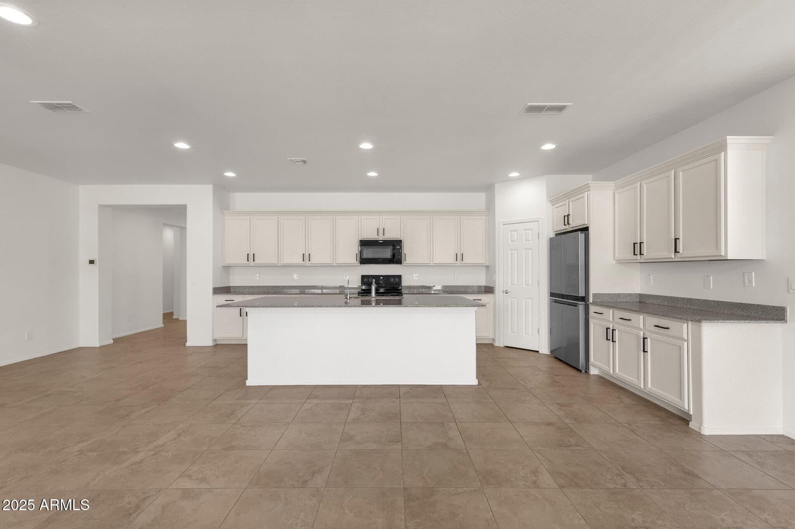 22472 E SONOQUI Boulevard, Queen Creek, AZ 85142 — photo 12 of 41