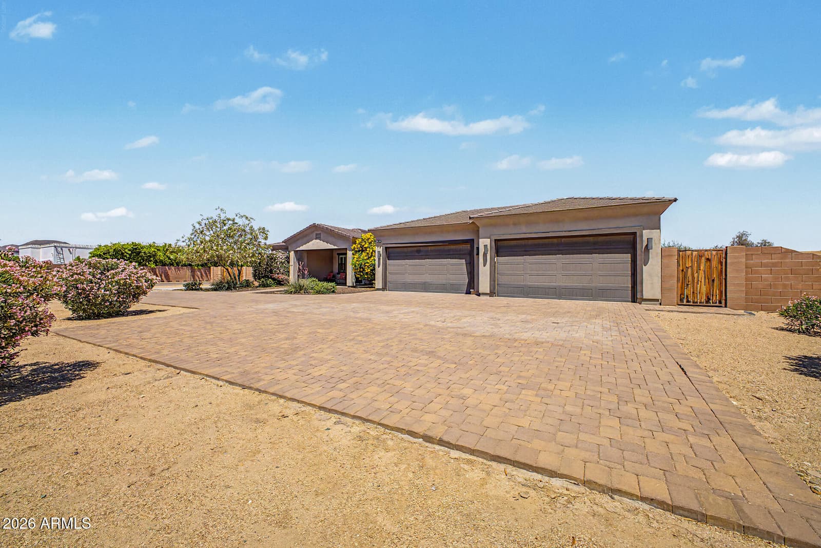 2639 W Lavitt Lane, Phoenix, AZ 85086 — photo 43 of 51
