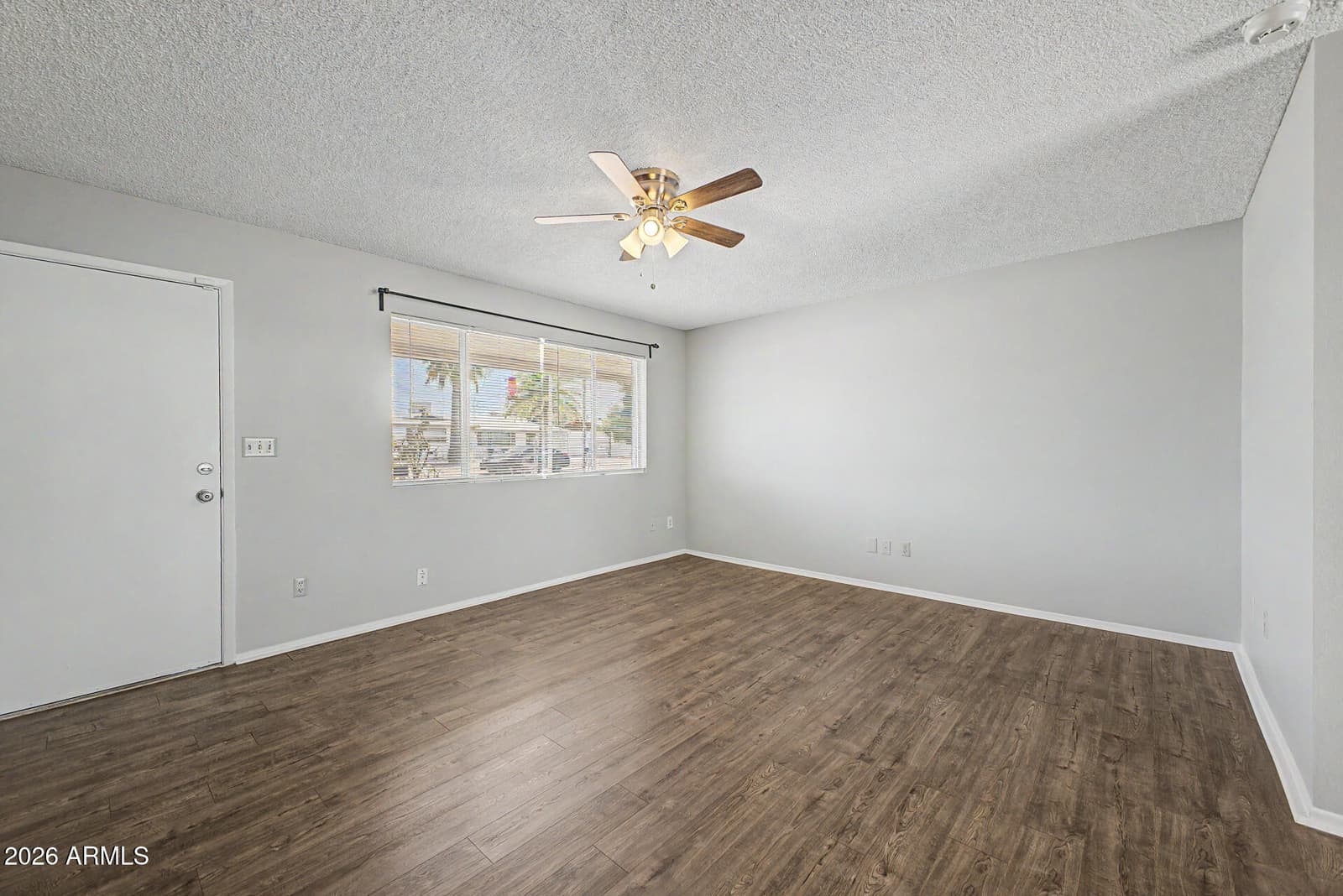 1510 S LAWTHER Drive, Apache Junction, AZ 85120 — photo 5 of 20