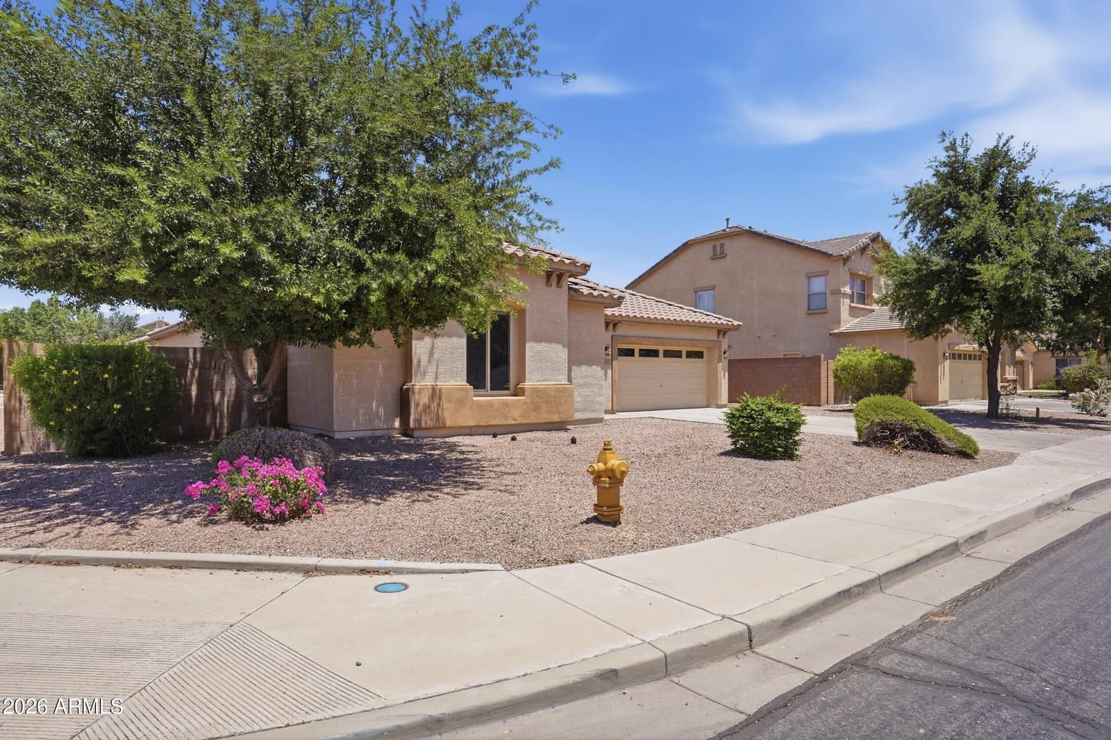 4216 E County Down Drive, Chandler, AZ 85249 — photo 3 of 42