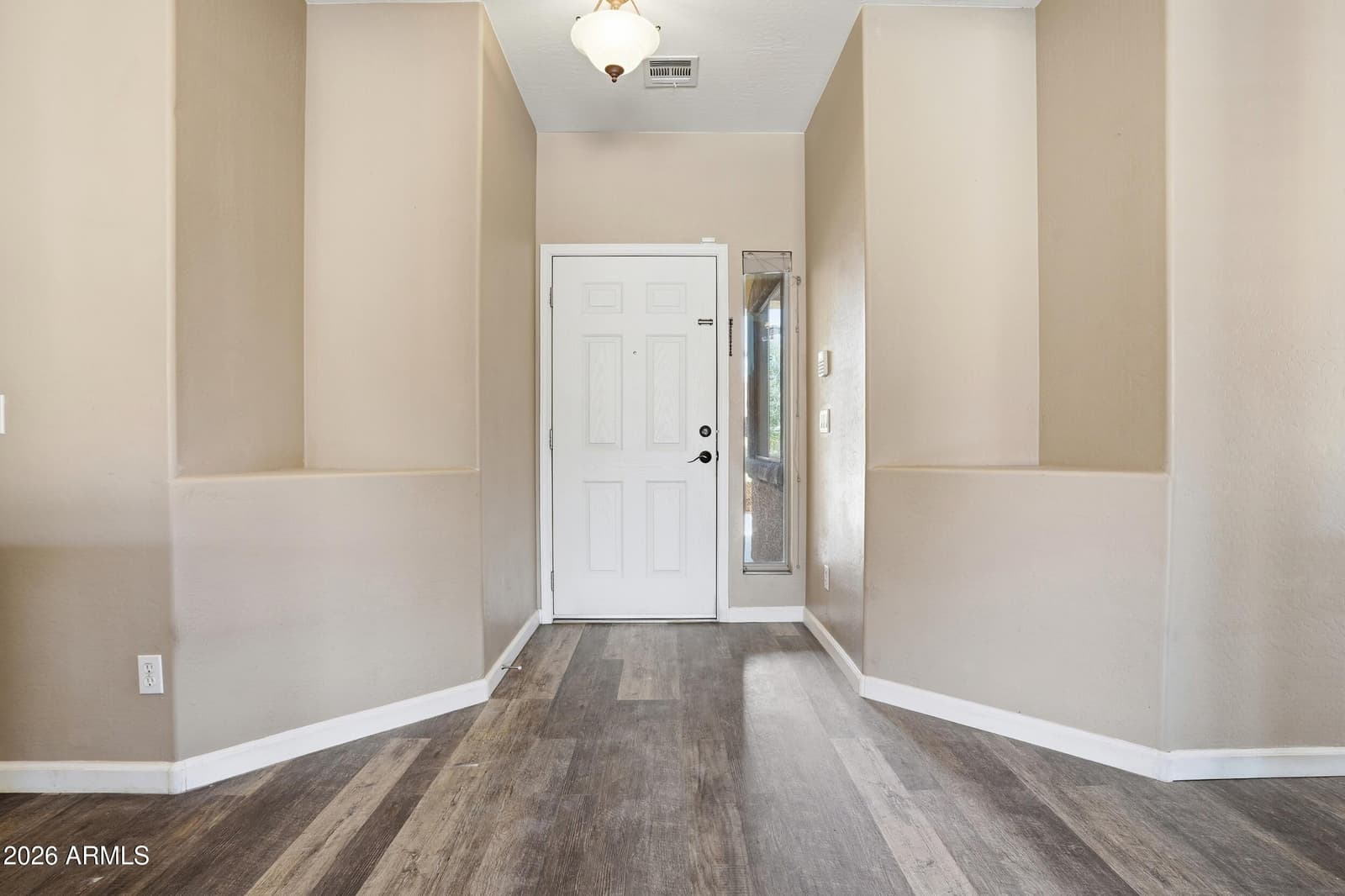 4216 E County Down Drive, Chandler, AZ 85249 — photo 5 of 42