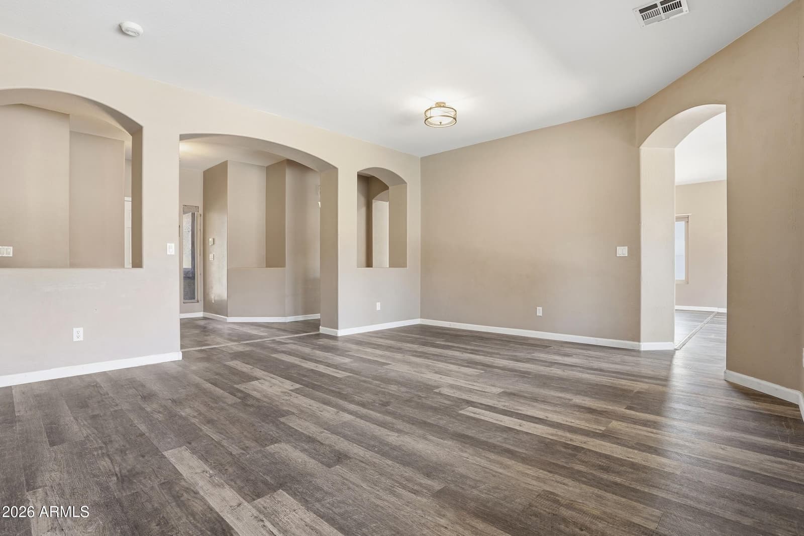 4216 E County Down Drive, Chandler, AZ 85249 — photo 7 of 42