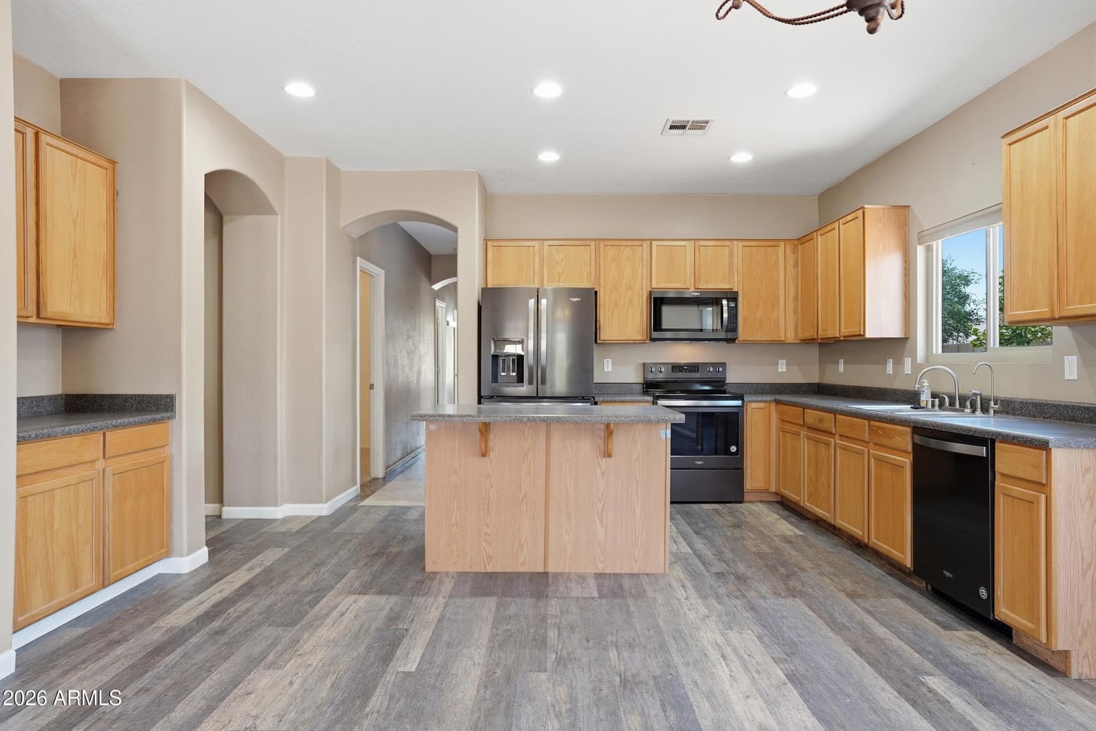 4216 E County Down Drive, Chandler, AZ 85249 — photo 11 of 42