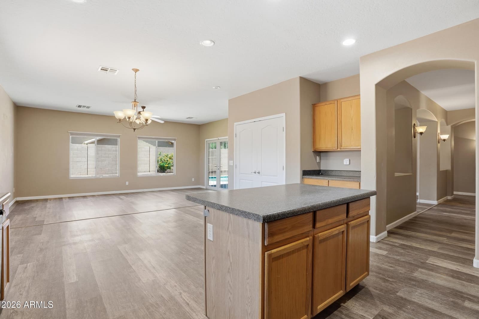 4216 E County Down Drive, Chandler, AZ 85249 — photo 14 of 42
