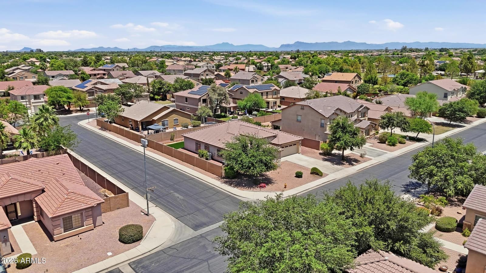 4216 E County Down Drive, Chandler, AZ 85249 — photo 38 of 42