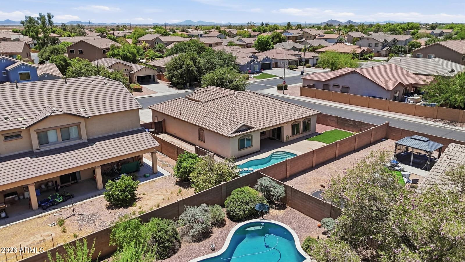 4216 E County Down Drive, Chandler, AZ 85249 — photo 40 of 42