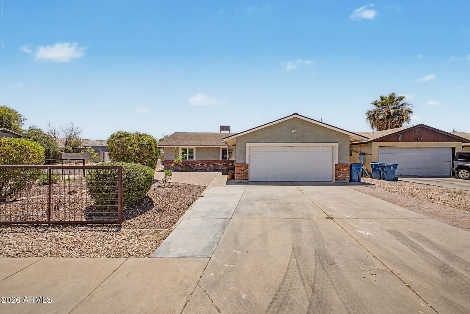 717 W DATIL Avenue, Apache Junction, AZ 85120 — photo 2 of 28
