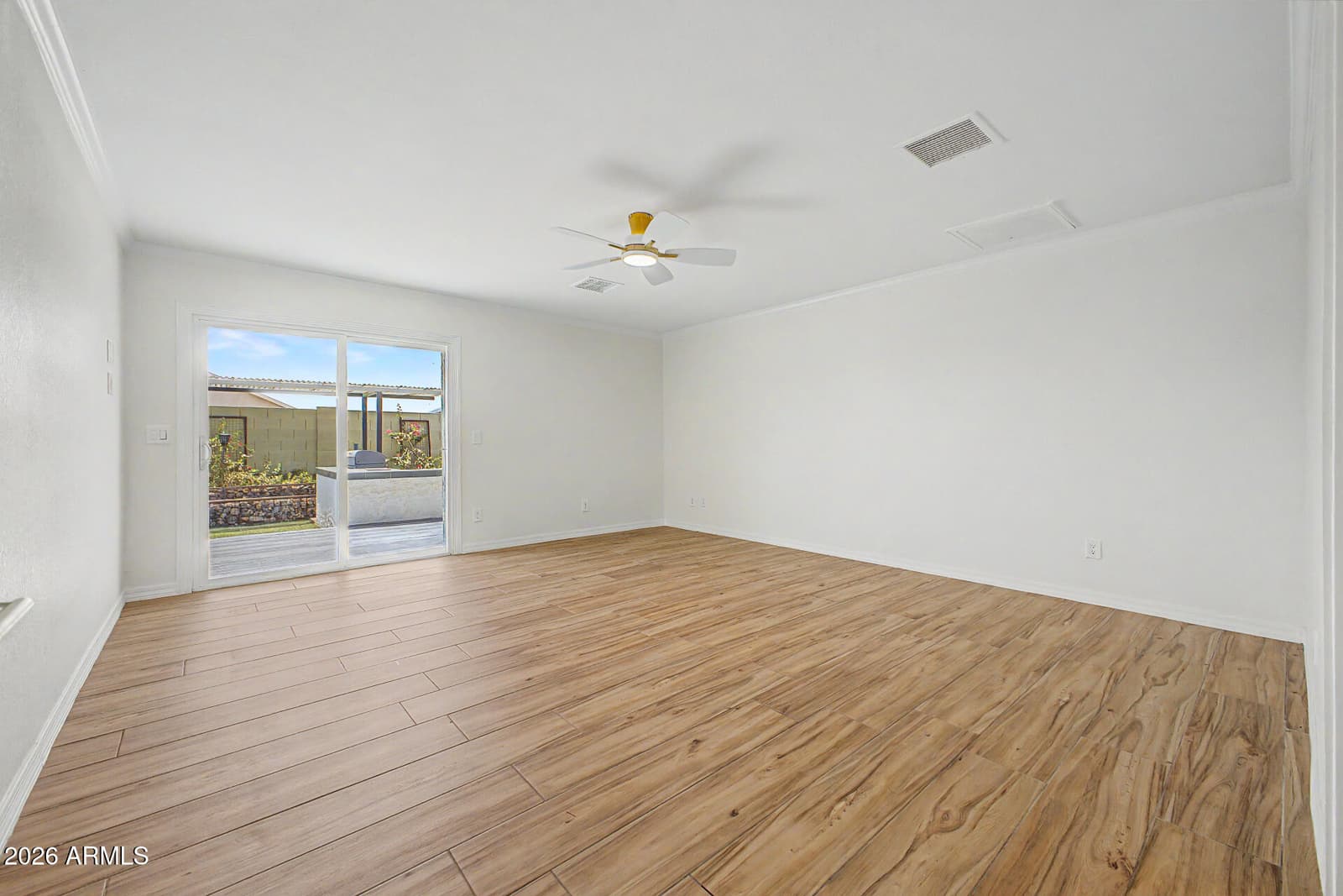 717 W DATIL Avenue, Apache Junction, AZ 85120 — photo 12 of 28