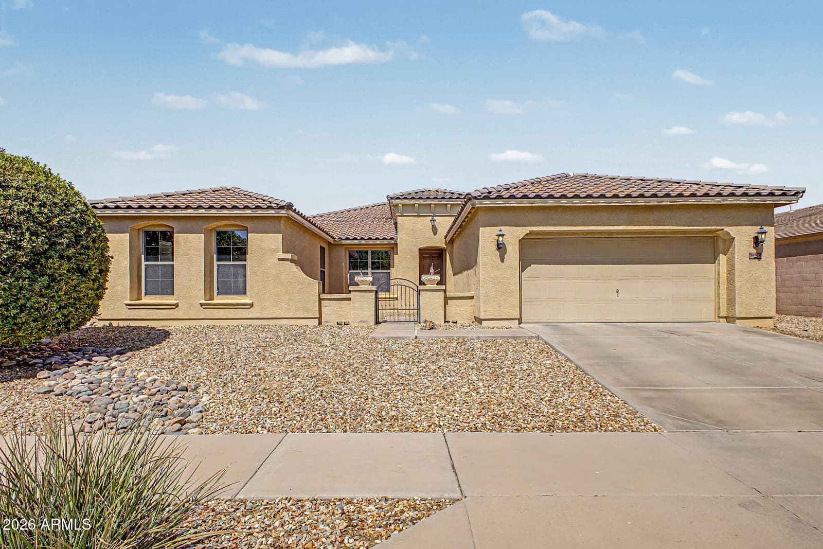 26919 N GIDIYUP Trail, Phoenix, AZ 85085 — photo 2 of 54