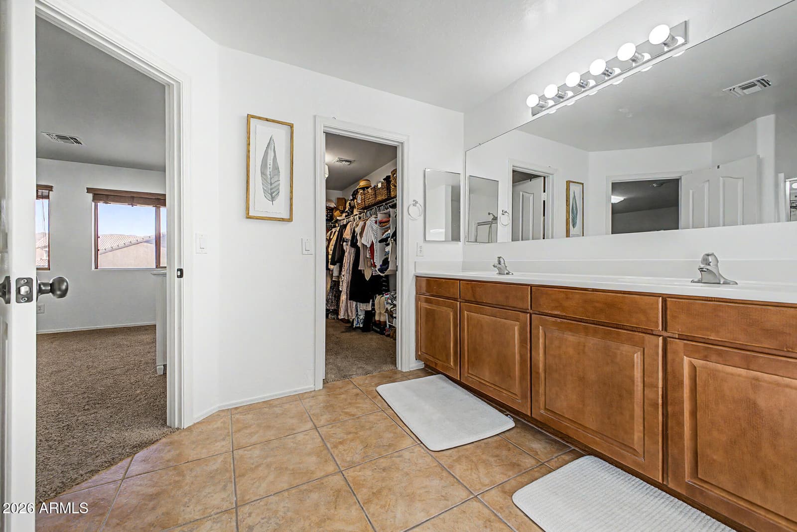 3213 W PLEASANT Lane, Phoenix, AZ 85041 — photo 43 of 65