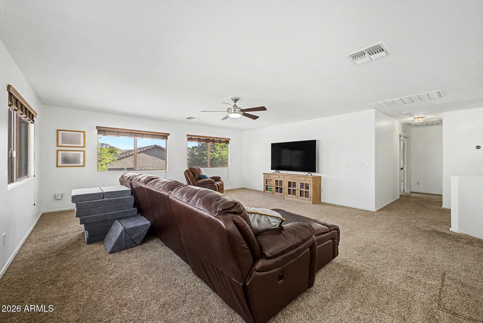 3213 W PLEASANT Lane, Phoenix, AZ 85041 — photo 34 of 65
