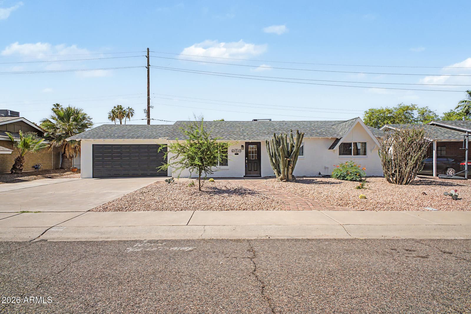 8725 E CORONADO Road, Scottsdale, AZ 85257 — photo 3 of 43