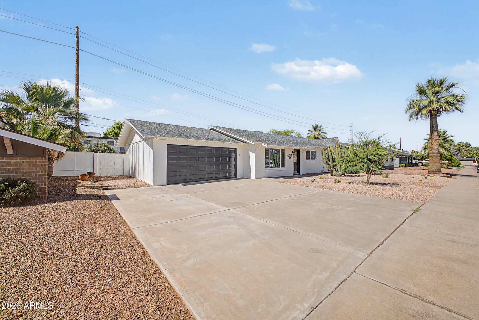 8725 E CORONADO Road, Scottsdale, AZ 85257 — photo 2 of 43