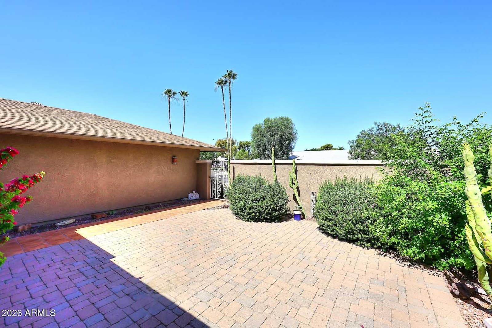 18403 N CONESTOGA Drive, Sun City, AZ 85373 — photo 2 of 29
