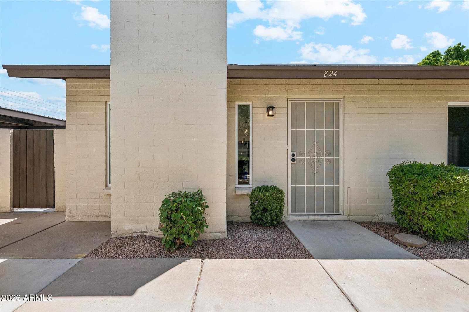 824 W MALIBU Drive, Tempe, AZ 85282 — photo 1 of 34