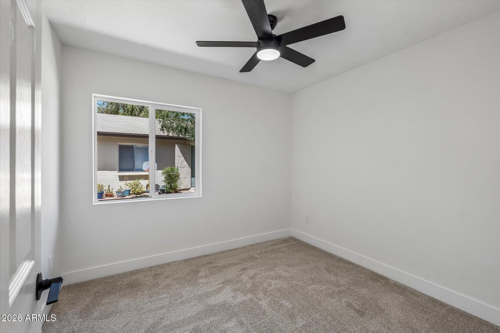 824 W MALIBU Drive, Tempe, AZ 85282 — photo 20 of 34