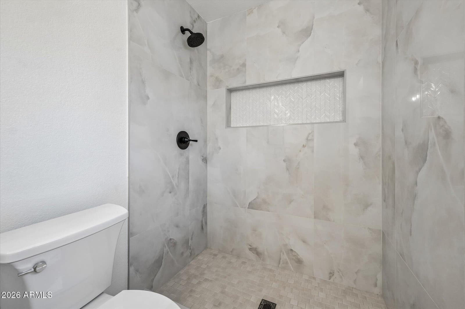 824 W MALIBU Drive, Tempe, AZ 85282 — photo 18 of 34