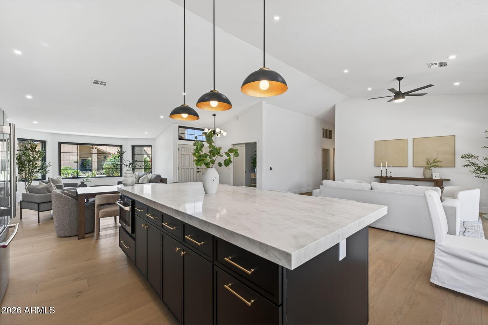 5002 E KAREN Drive, Scottsdale, AZ 85254 — photo 12 of 54