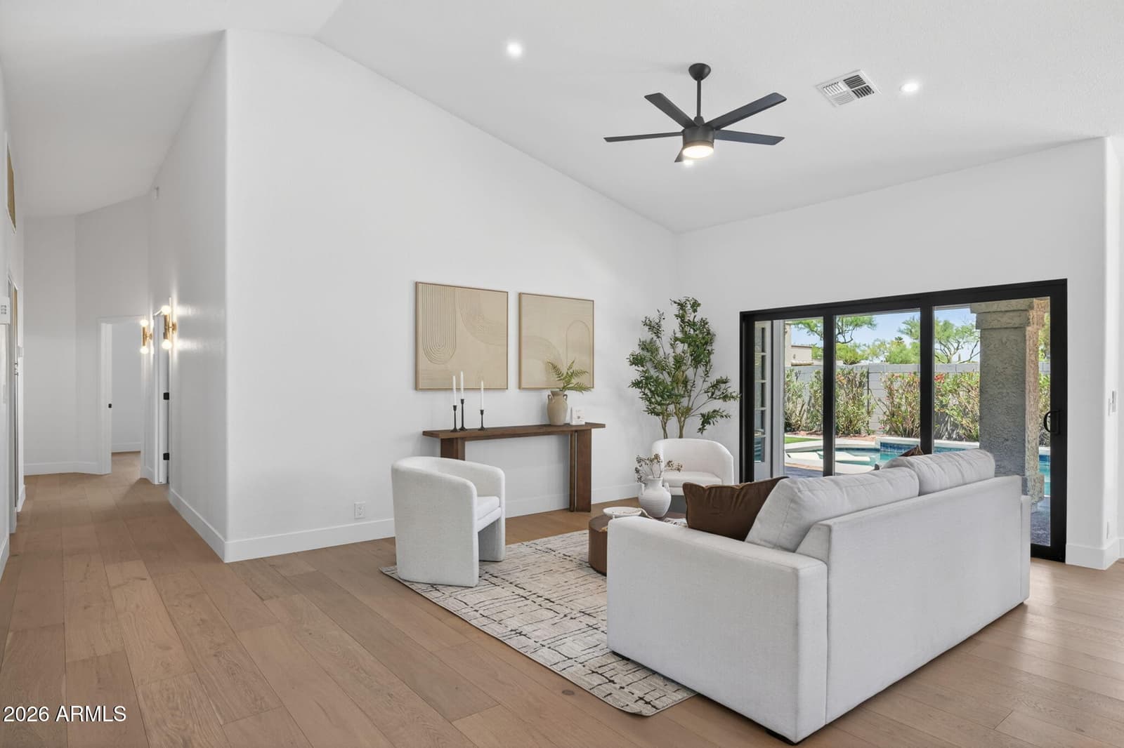 5002 E KAREN Drive, Scottsdale, AZ 85254 — photo 18 of 54