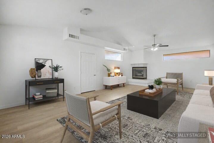 18816 N 3RD Avenue, Phoenix, AZ 85027 — photo 4 of 36