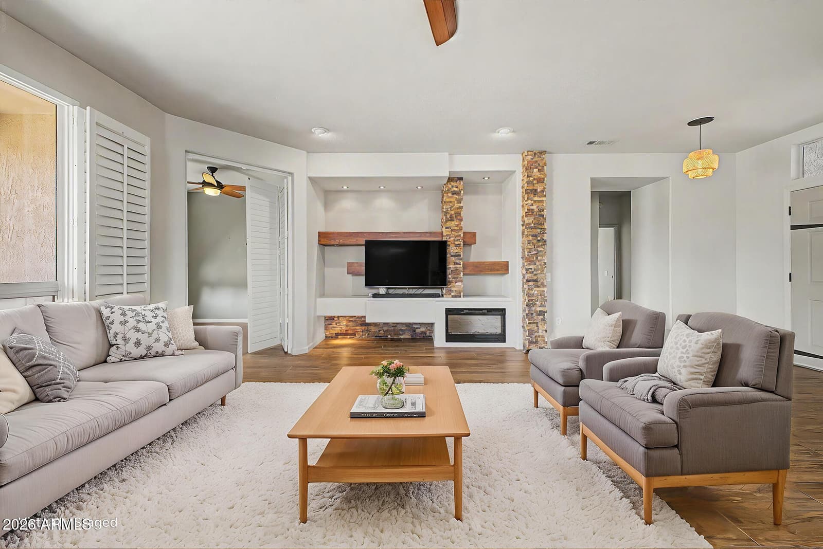 15764 W SPRING TREE Way, Surprise, AZ 85374 — photo 4 of 36