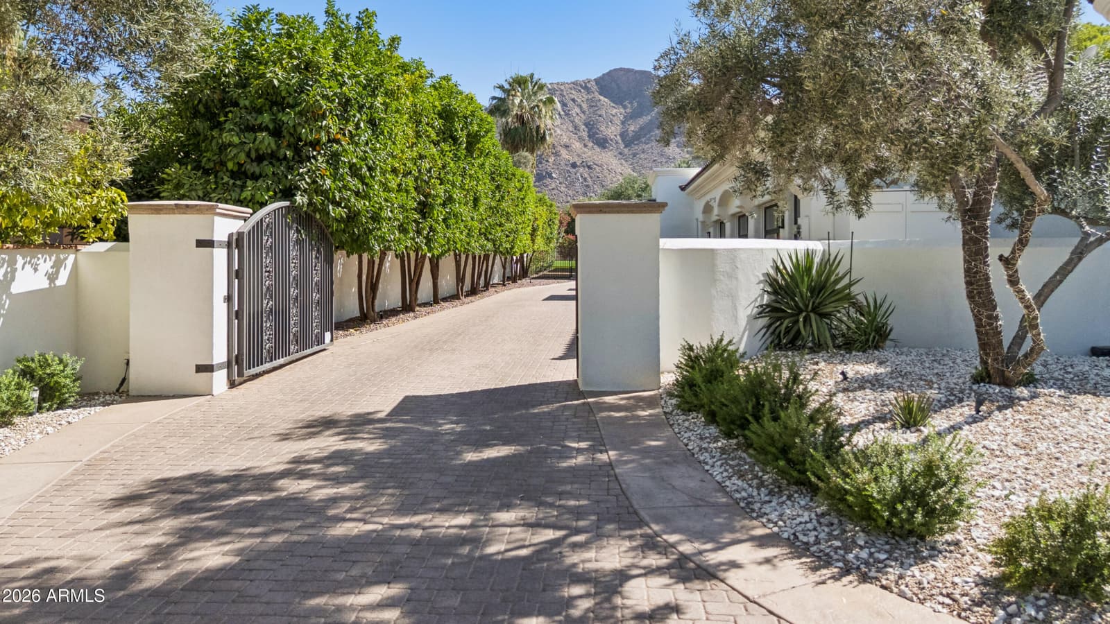 6001 E NAUMANN Drive, Paradise Valley, AZ 85253 — photo 6 of 125