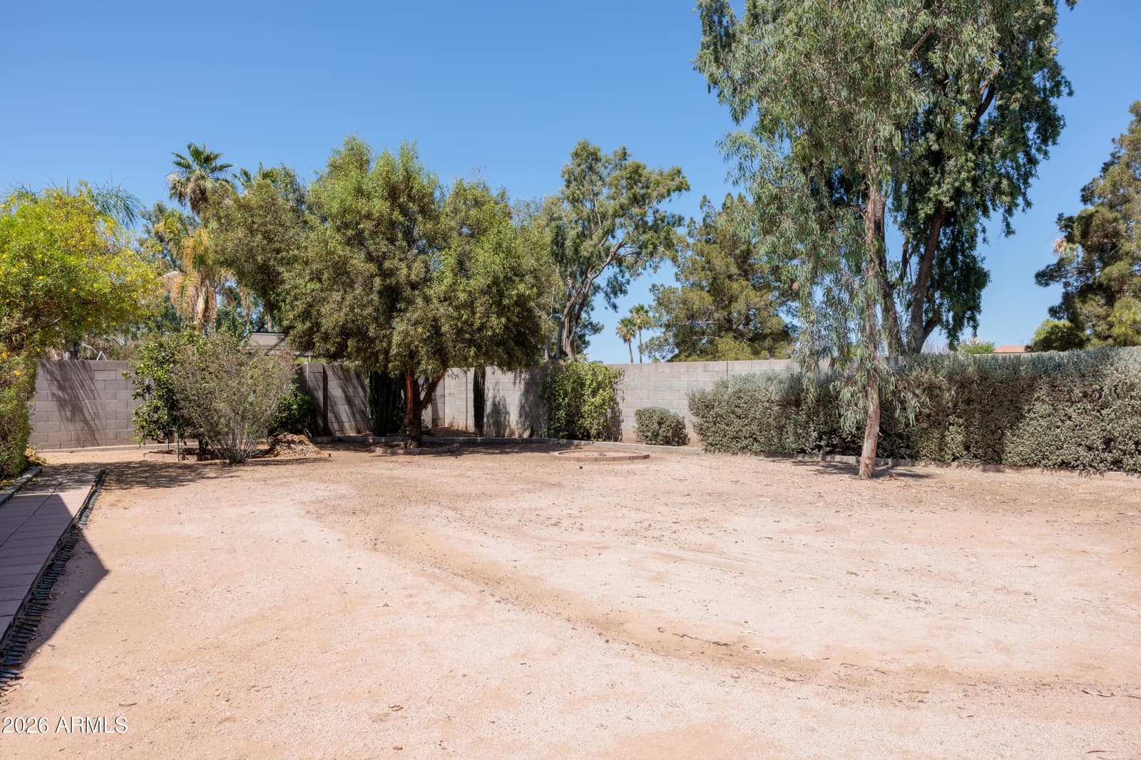 2526 E JOHN CABOT Road, Phoenix, AZ 85032 — photo 21 of 25