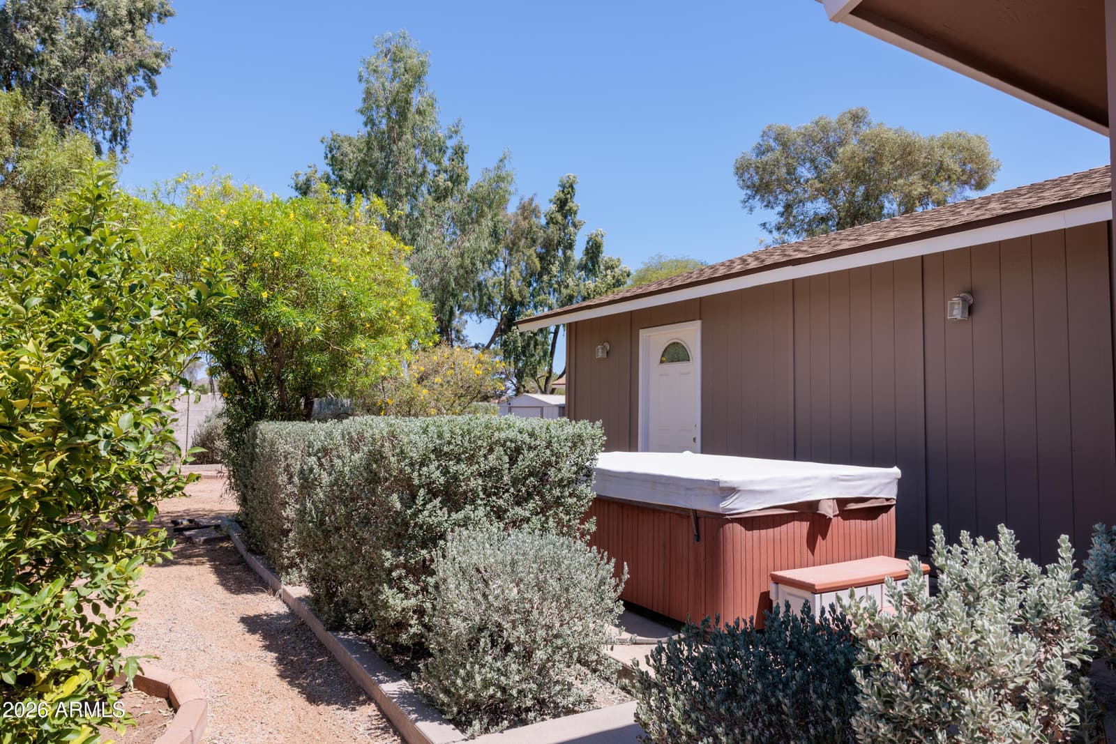 2526 E JOHN CABOT Road, Phoenix, AZ 85032 — photo 23 of 25
