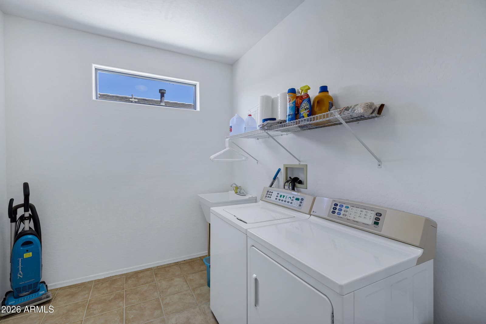 17810 W CANTO BONITO Lane, Surprise, AZ 85387 — photo 18 of 37