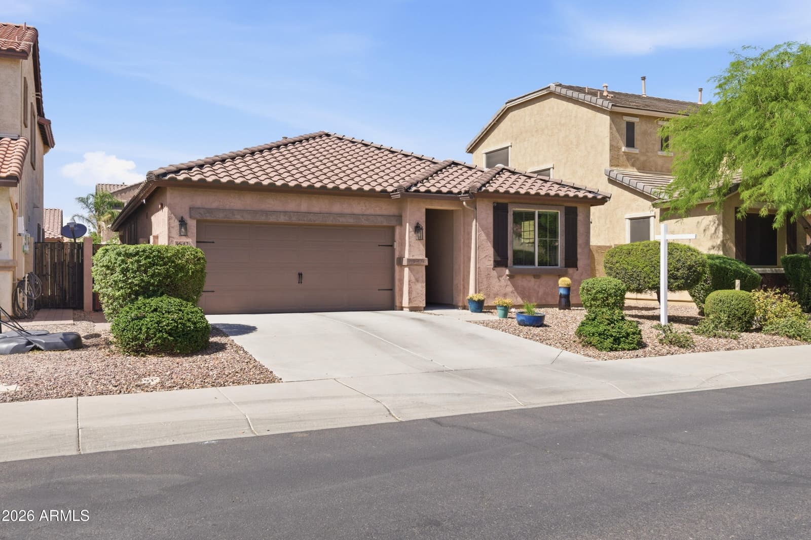 3642 E FICUS Way, Gilbert, AZ 85298 — photo 6 of 45