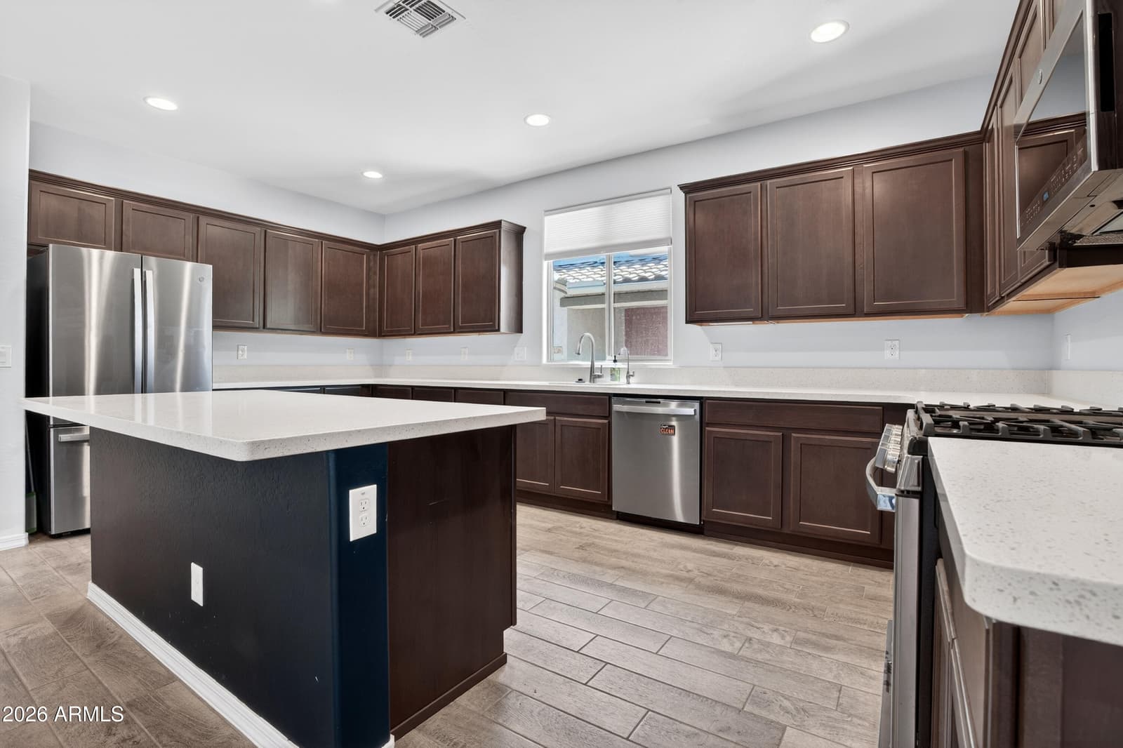 25256 N 142ND Drive, Surprise, AZ 85387 — photo 8 of 41