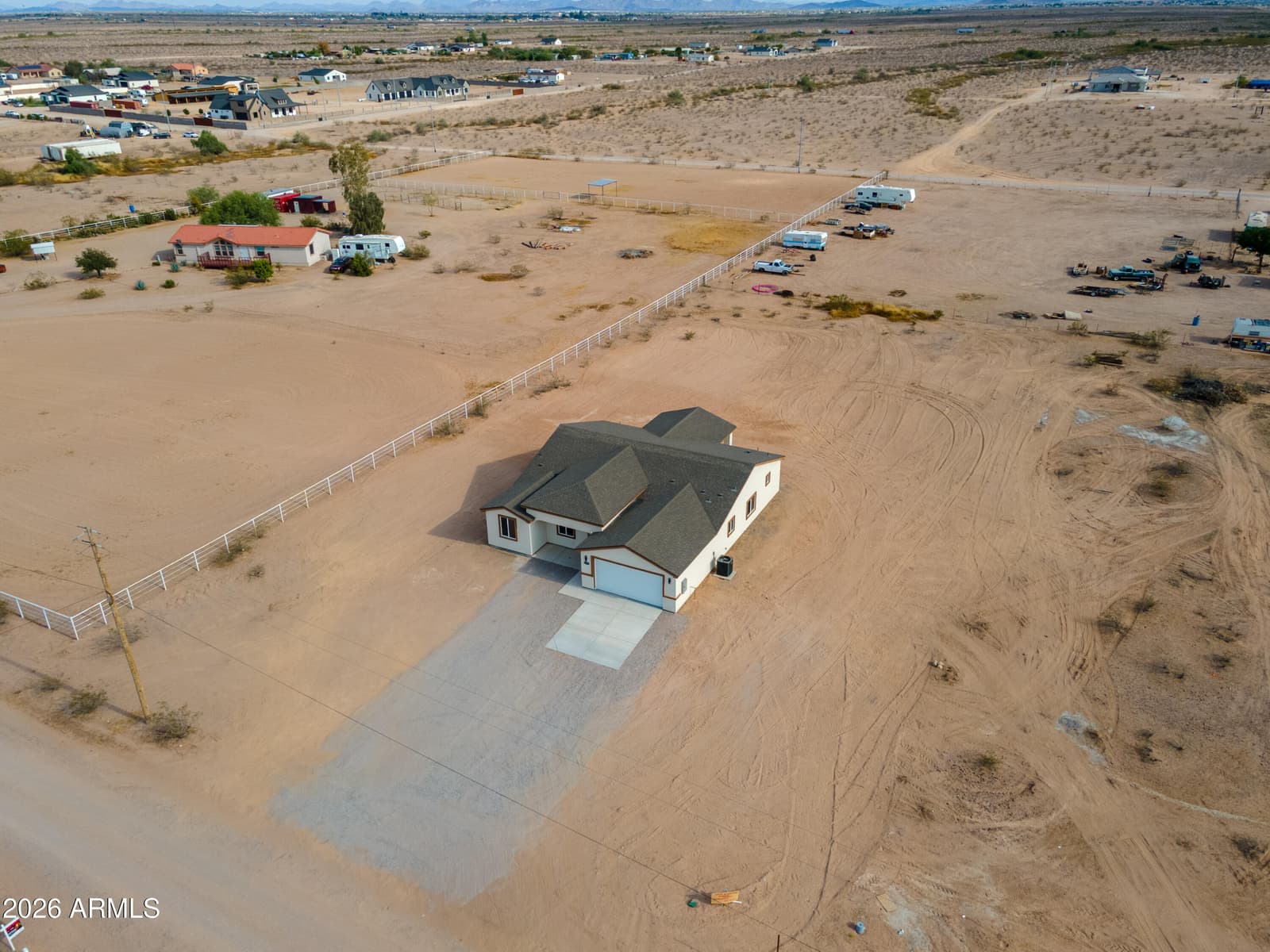 37019 W WHITTON Avenue, Tonopah, AZ 85354 — photo 8 of 41