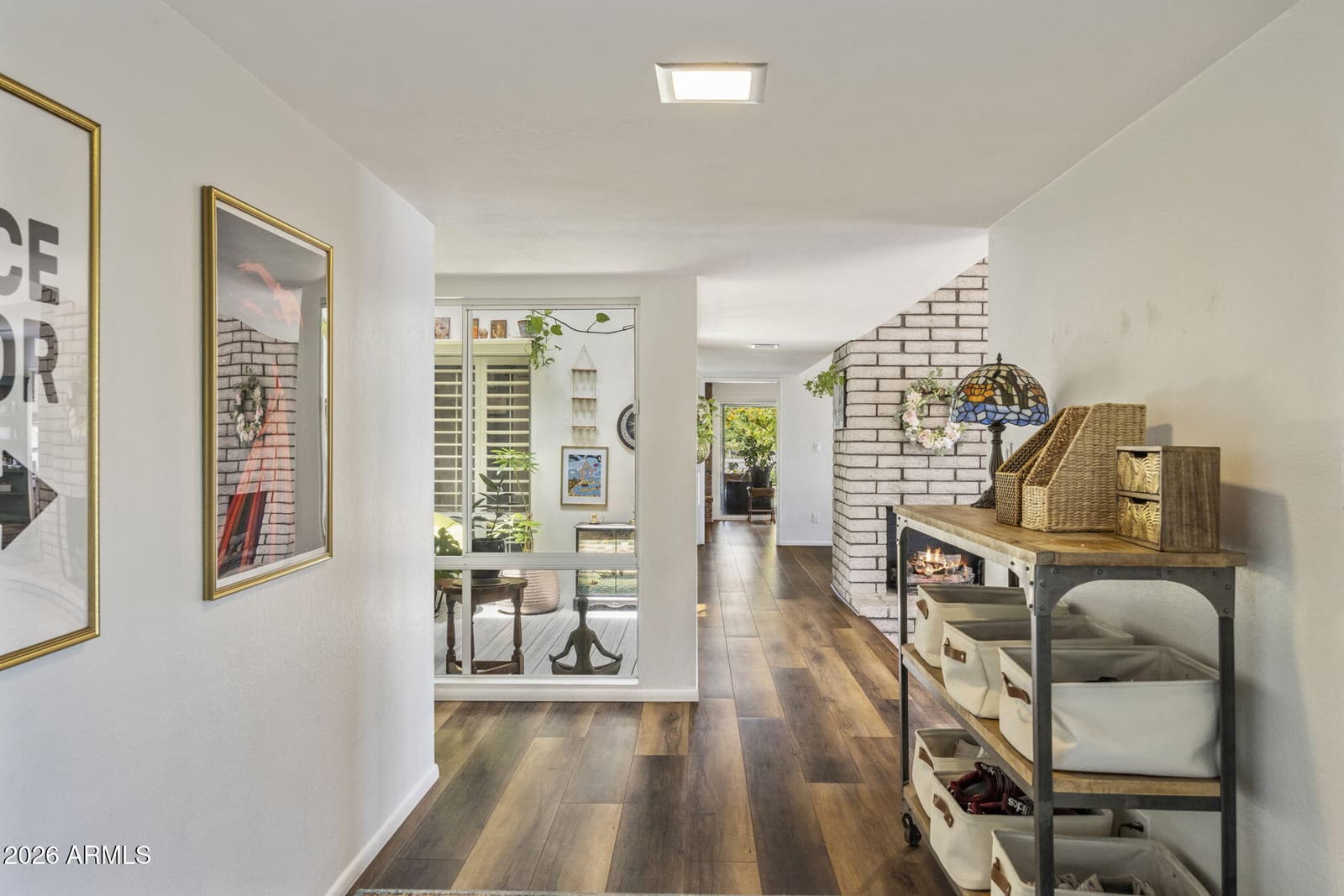 52 W THUNDERBIRD Road, Phoenix, AZ 85023 — photo 4 of 37