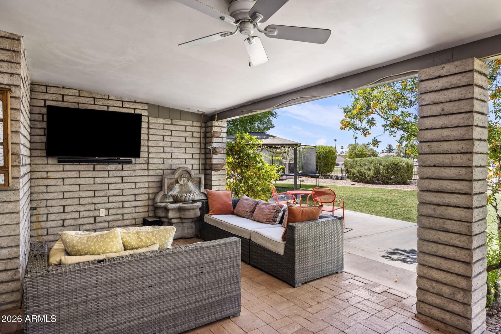 52 W THUNDERBIRD Road, Phoenix, AZ 85023 — photo 28 of 37