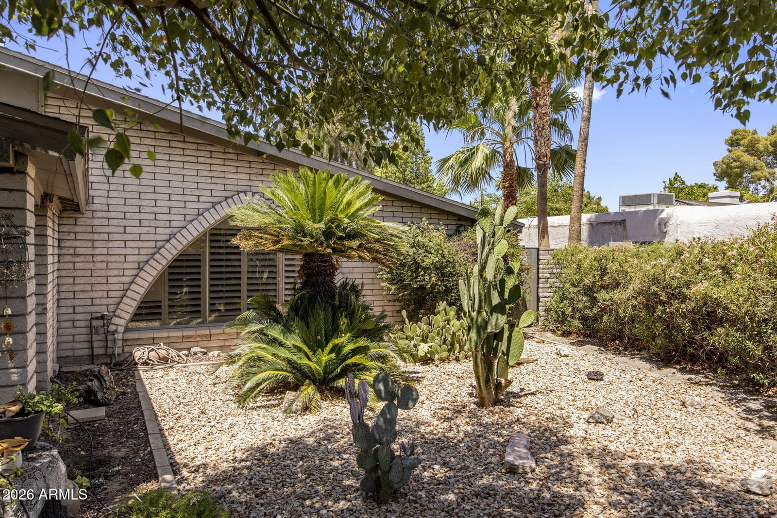 52 W THUNDERBIRD Road, Phoenix, AZ 85023 — photo 35 of 37