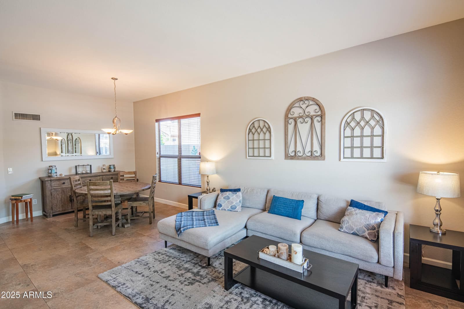 4374 E LARIAT Lane, Phoenix, AZ 85050 — photo 15 of 61