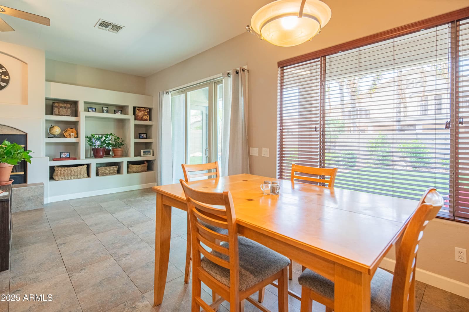 4374 E LARIAT Lane, Phoenix, AZ 85050 — photo 34 of 61